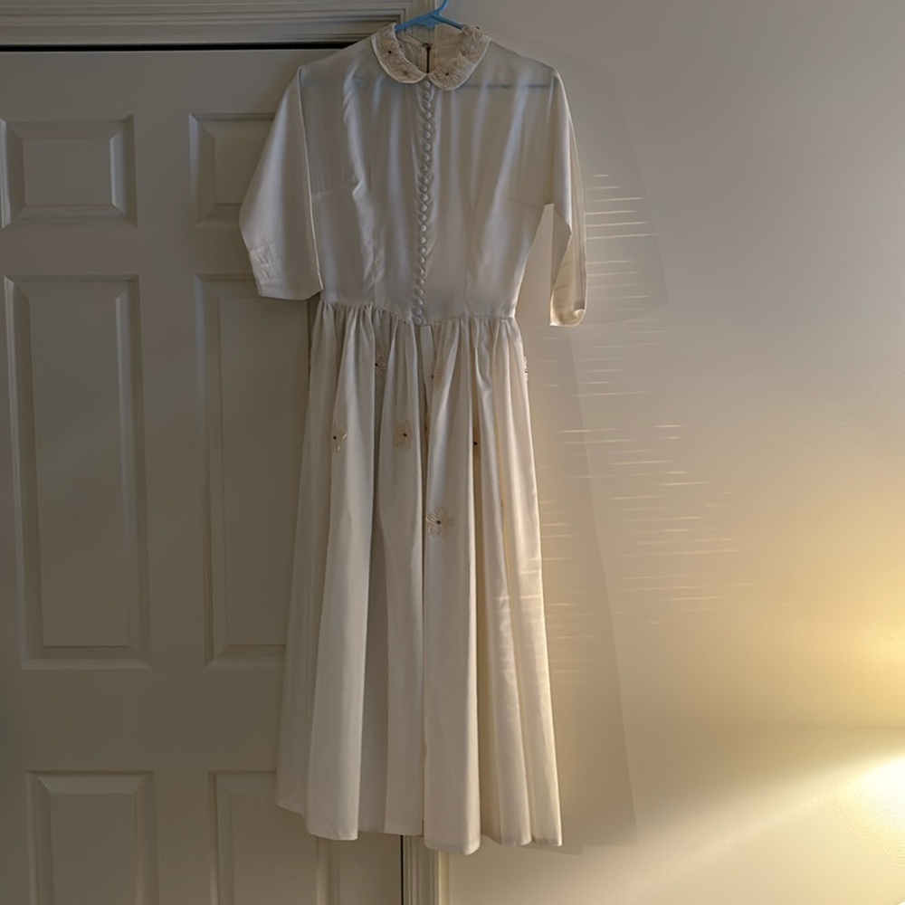 Vintage 1950s white a-line dress